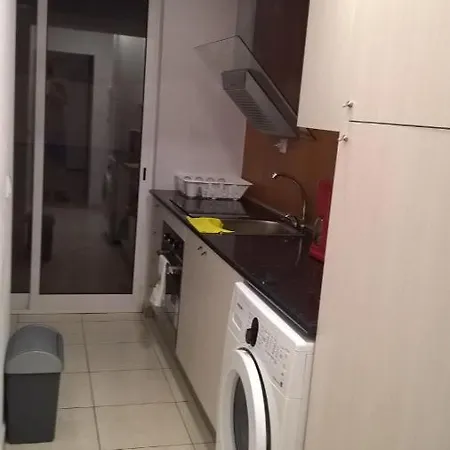 بيت ضيافة Casa Ao Lado Do Metro أوديفلاس