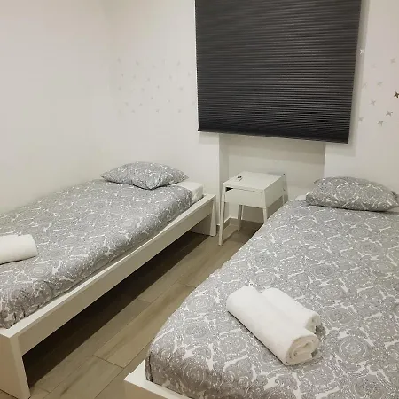 בית הארחה Casa Ao Lado Do Metro *